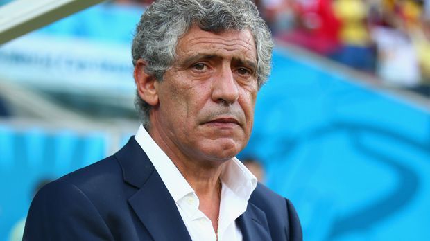 
                <strong>Platz 8: Fernando Santos (Portugal)</strong><br>
                Platz 8: Fernando Santos (Portugal). Jahresgehalt: 1.200.000 Euro.
              