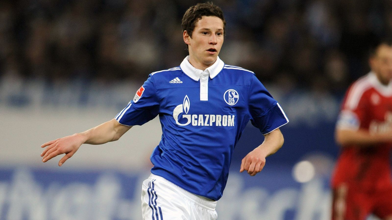 
                <strong>Platz 13 - Julian Draxler (FC Schalke 04)</strong><br>
                Alter beim Debüt: 17 Jahre, drei Monate, 26 Tage - Begegnung: FC Schalke 04 - Hamburger SV 0:1 (15. Januar 2011)
              