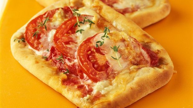 Enie backt: Rezept-Bild Tomatenpizza