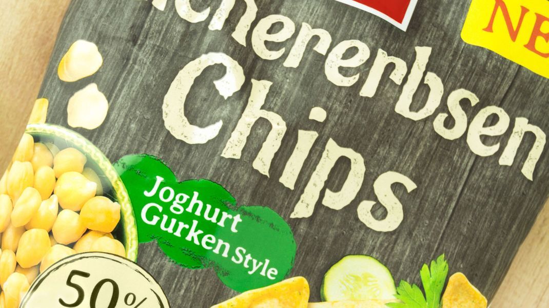 Stiftung Warentest hat Linsen- und Kichererbsen-Chips getestet. Nur zwei Sorten schnitten gut ab (Symbolbild).