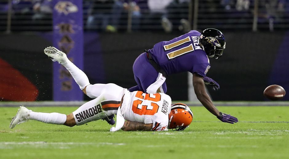 
                <strong>Statt San Marino gegen Deutschland anzuschauen ...</strong><br>
                ... gucken wir lieber ein Spiel der Cleveland Browns.
              