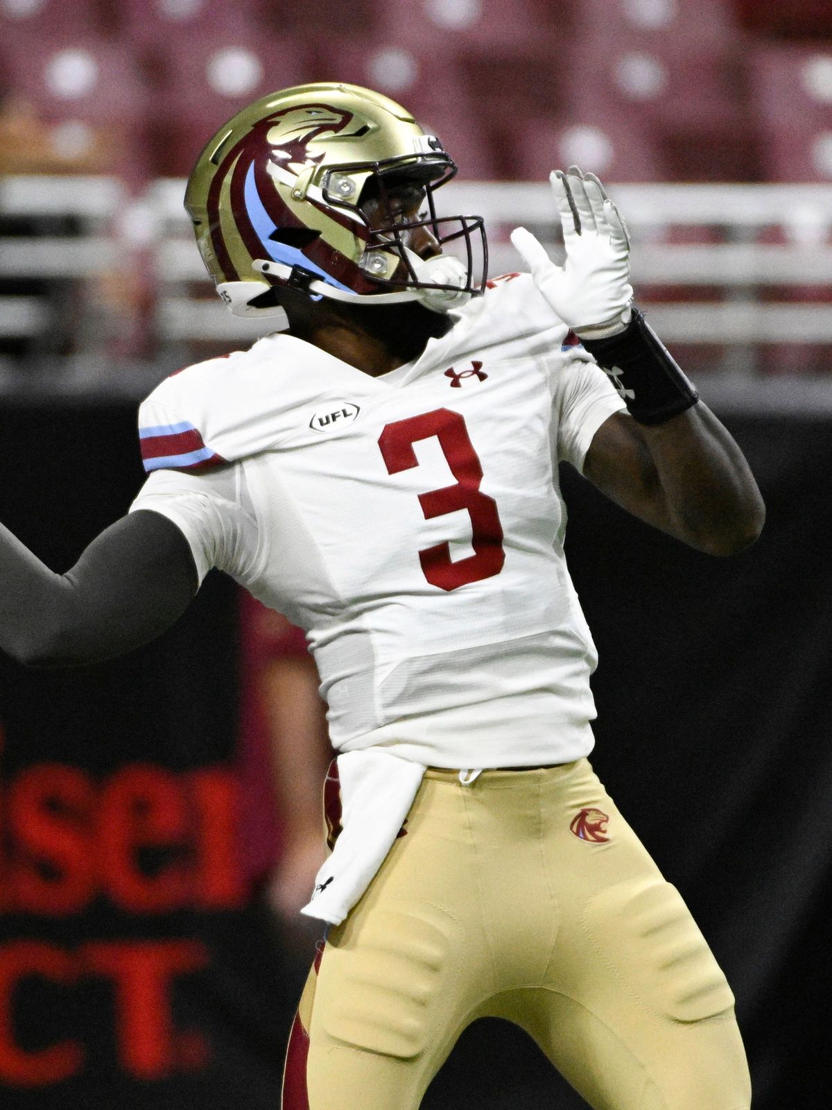 UFL: UFL Championship-DC Defenders at Michigan Panthers Jun 14, 2025; St. Louis, MO, USA; Michigan Panthers quarterback Bryce Perkins (3) warms up prior to the 2025 UFL Championship game against th...