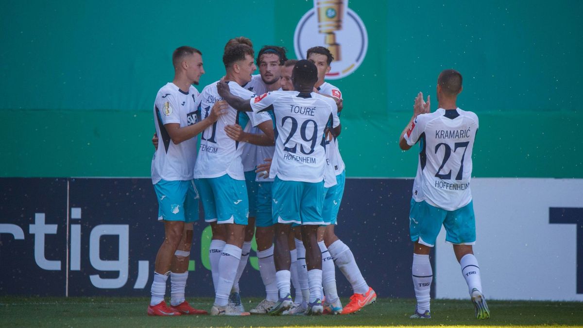 Hoffenheim besteht mit ganz vielen Neuen in Rostock