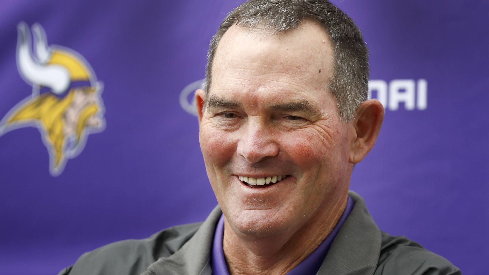 
                <strong>26. Mike Zimmer (Minnesota Vikings)</strong><br>
                Head Coach seit: 2014Quote: 81
              