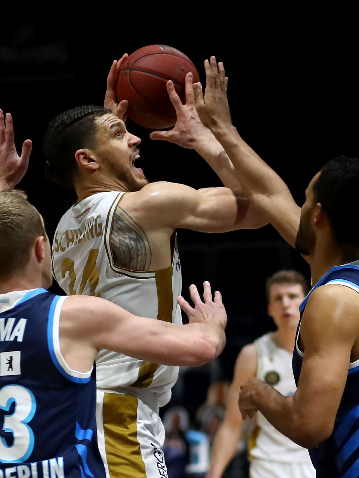 Basketball Löwen Braunschweig v Alba Berlin - easycredit BBL