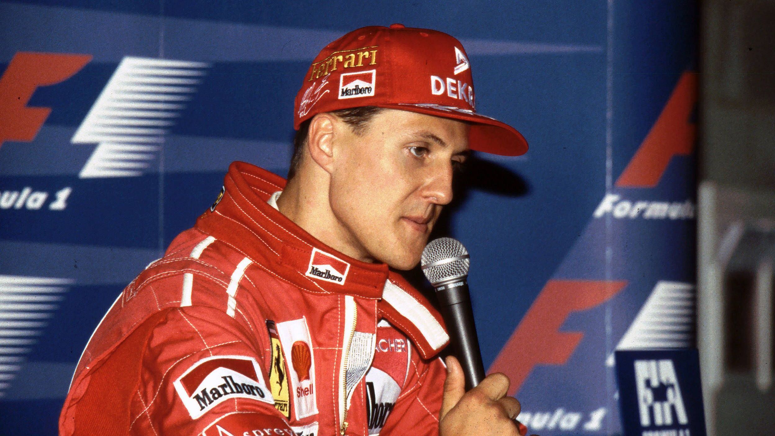 <strong>Platz 4 (geteilt): Michael Schumacher - sieben Siege</strong><br>Ausnahmsweise mal nicht in den Top drei, dafür aber mehrmals vertreten in der Liste. Der Kerpener stellte in seinem letzten Weltmeister-Jahr mit Ferrari eine Serie von sieben Siegen in Folge auf.