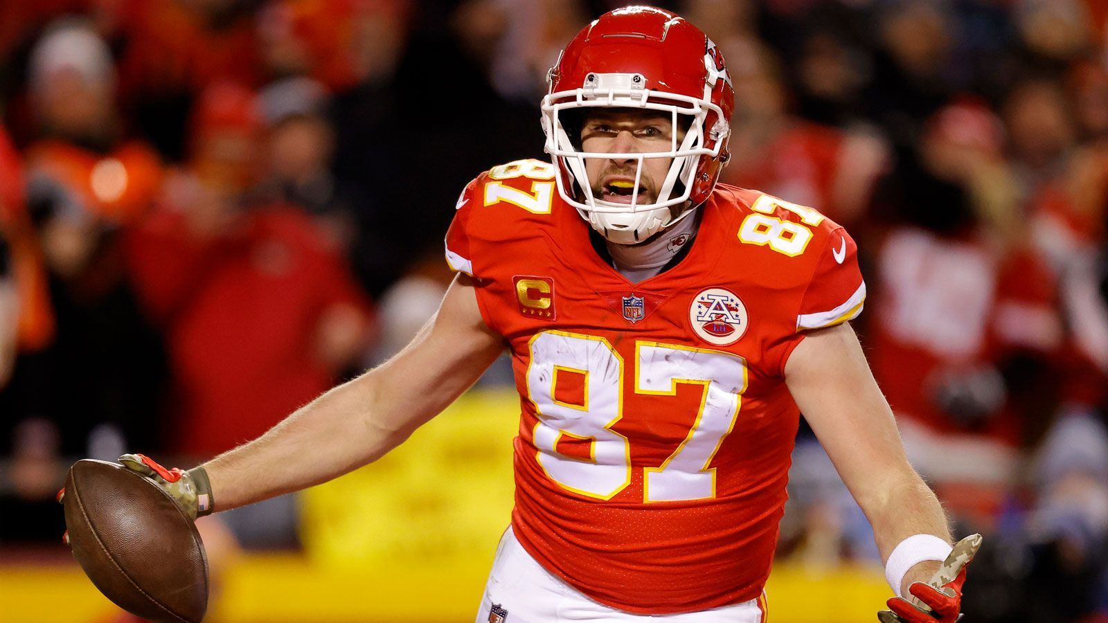 Travis Kelce - Travis Kelce hat ein neues Foto hinzugefügt