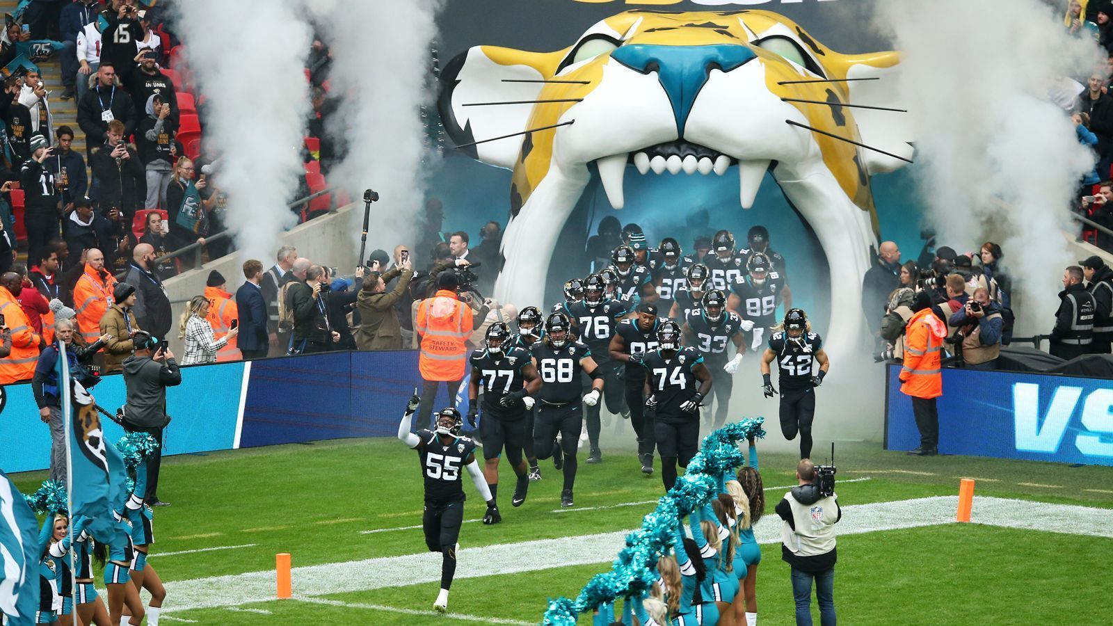 
                <strong>Platz 16: Jacksonville Jaguars</strong><br>
                Pick-Anzahl im Draft 2023: 9Alle Picks: 25, 57, 89, 122, 128, 186, 203, 209, 229Wert (CAVOA): 771,5
              