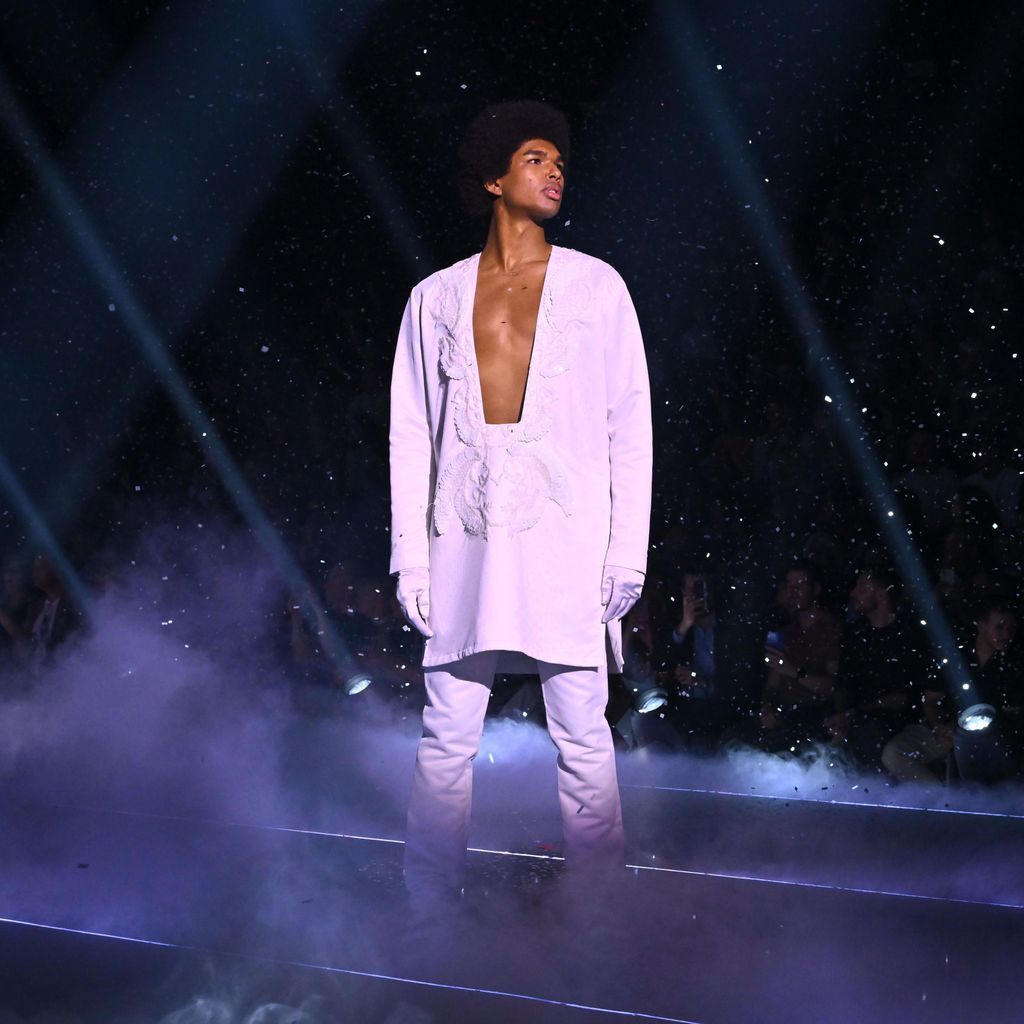 Macarons aus Paris: Was Jermaine mit dem GNTM-Preisgeld plant