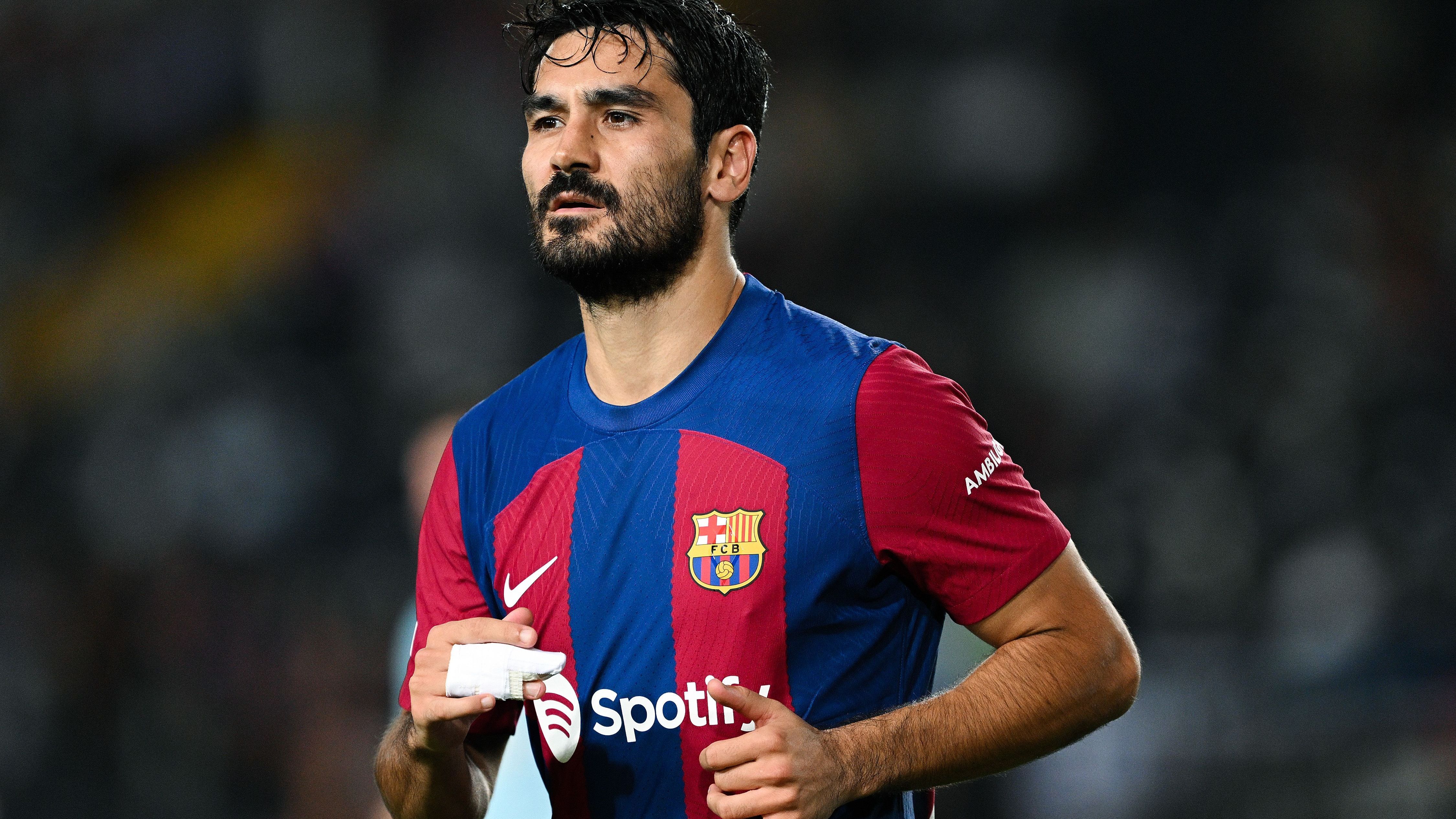 <strong>Ilkay Gündogan (69 Länderspiele)<br></strong>Der Kapitän hat sich beim FC Barcelona sofort an seine neue Umgebung gewöhnt und ist ein wichtiger Faktor dafür, dass Barca noch kein Spiel verloren hat. Seine Qualitäten sind bekannt, seine Form stimmt, bleibt nur noch eine Frage: Wie und wo setzt Nagelsmann ihn ein? In der Nationalelf konnte er diese Leistungen häufig nicht zeigen. <em><strong>ran</strong></em>-Note: 2.