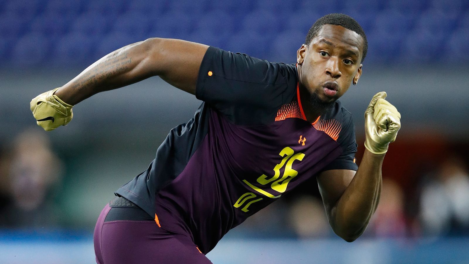 
                <strong>Oakland Raiders: Clelin Ferrell</strong><br>
                Gesamtverdienst 2019: 21.322.864 DollarDefensive End
              