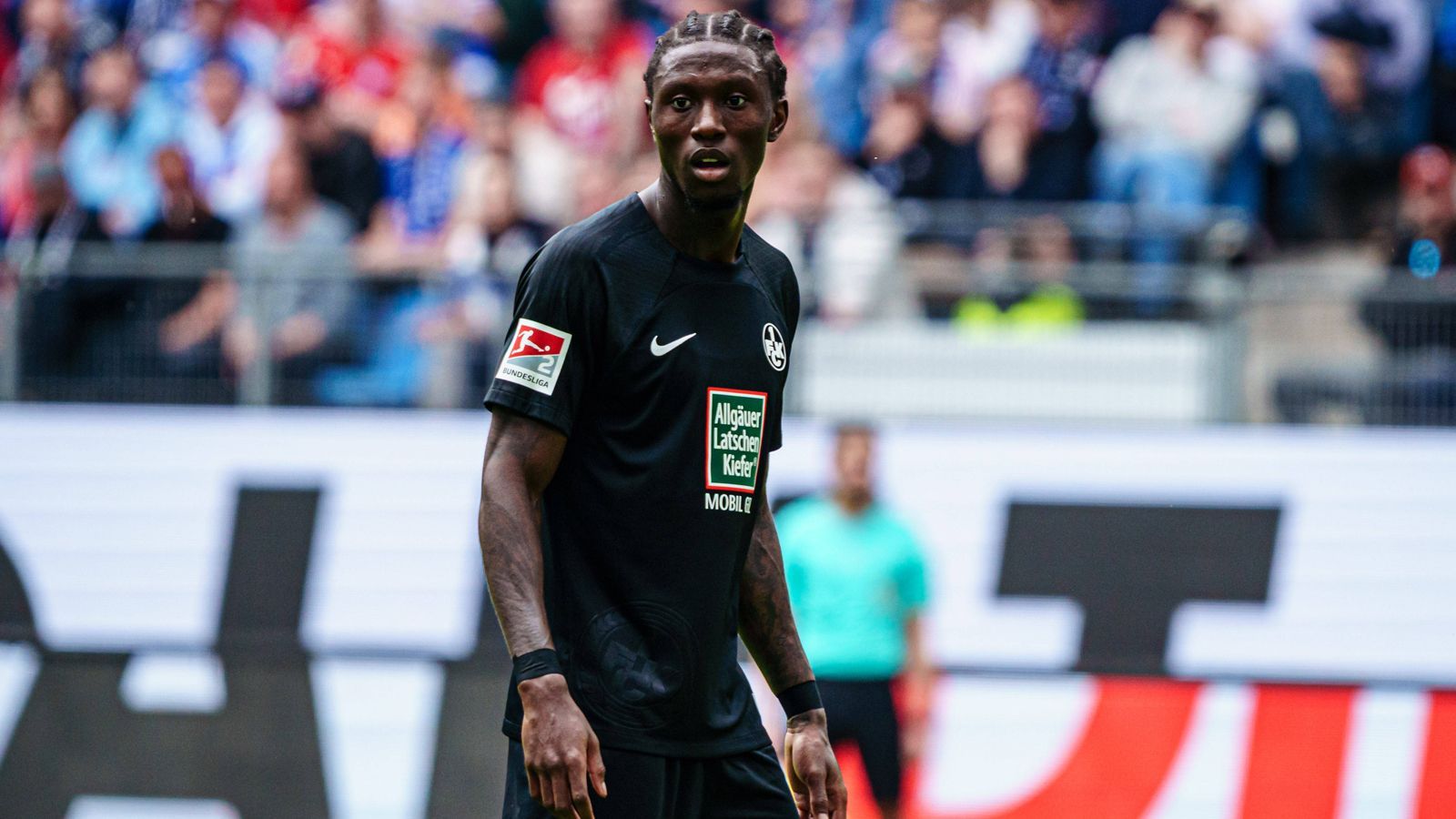 <strong>Aaron Opoku (1. FC Kaiserslautern)</strong><br>Kommt für Redondo (83.). <strong><em>ran</em></strong>-Note: keine Bewertung