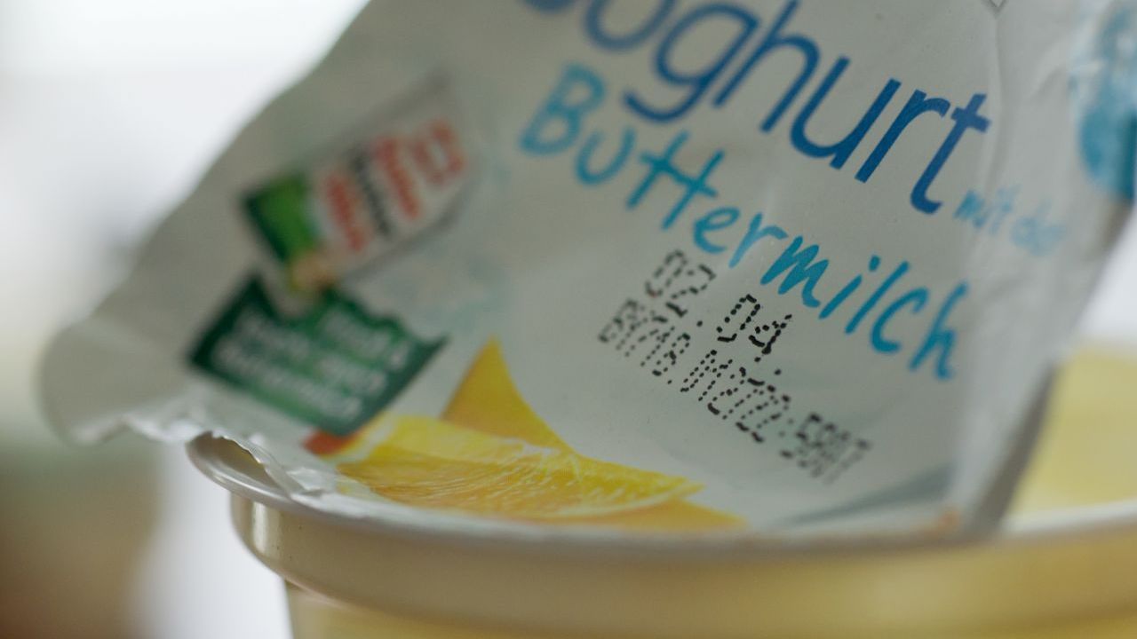 Joghurt mit Mindeshaltbarkeitsdatum (MHD)