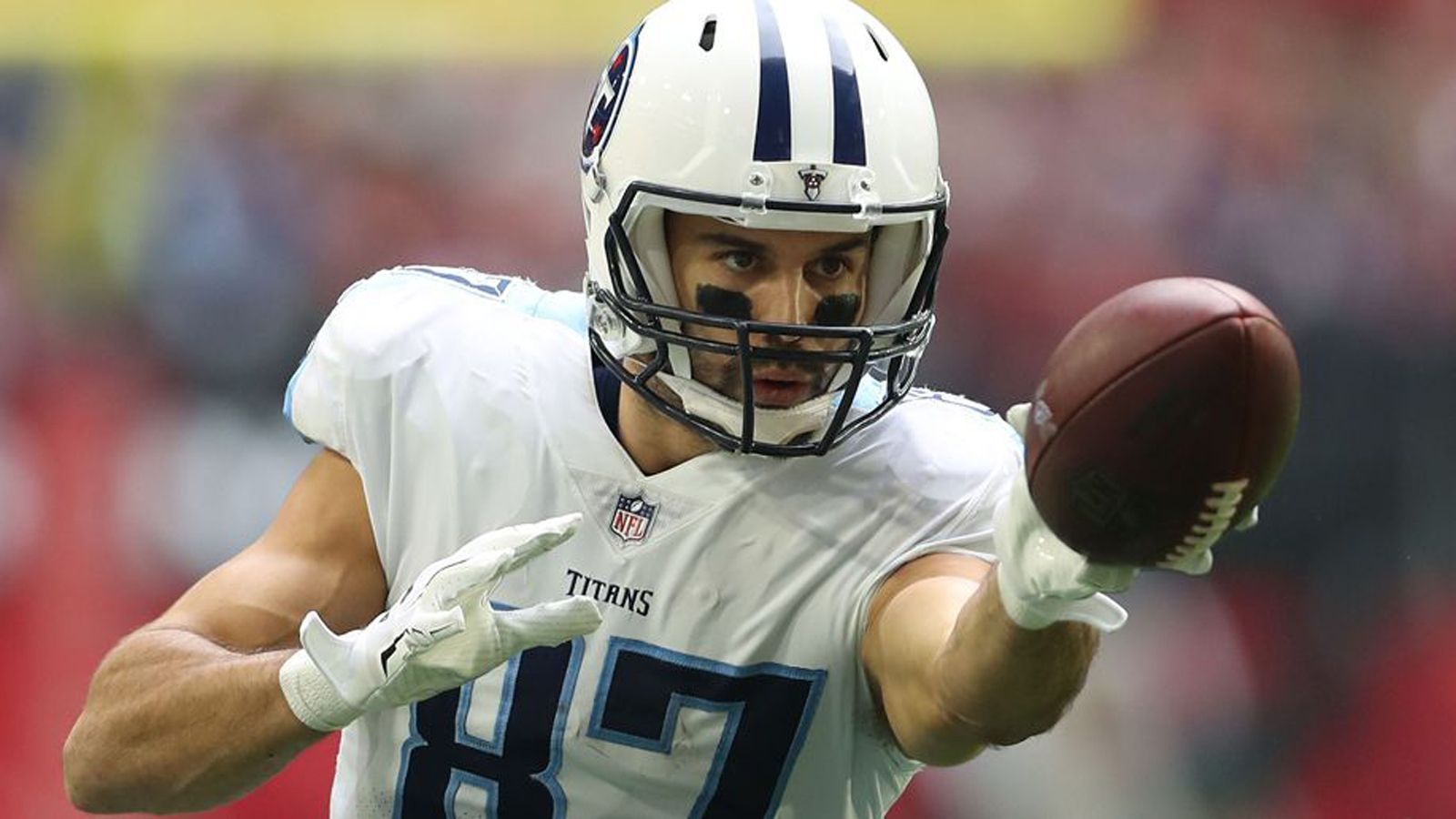 
                <strong>Eric Decker (43 Punkte)</strong><br>
                Auch wenn Wide Receiver im Wonderlic Test meist unterdurchschnittlich abschneiden, gibt es Ausnahmen. Eric Decker, Ex-Receiver der Tennessee Titans, brachte es auf 43 Punkte.
              