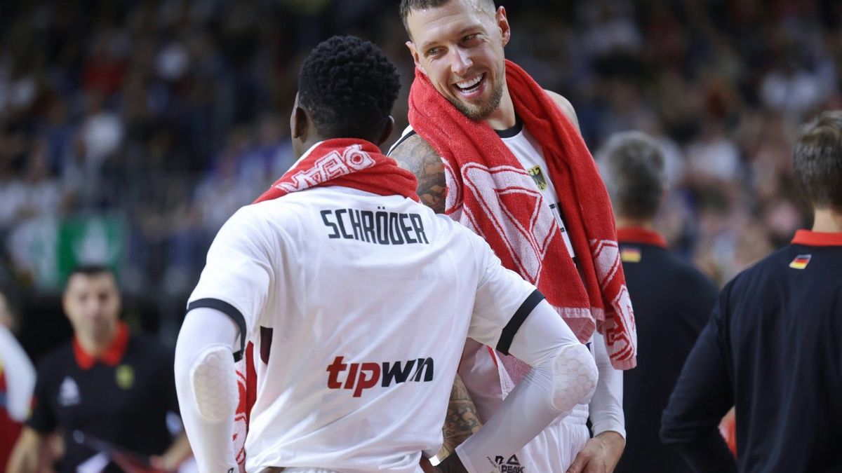 Theis (r.) und Schröder kennen sich seit ihrer Jugend