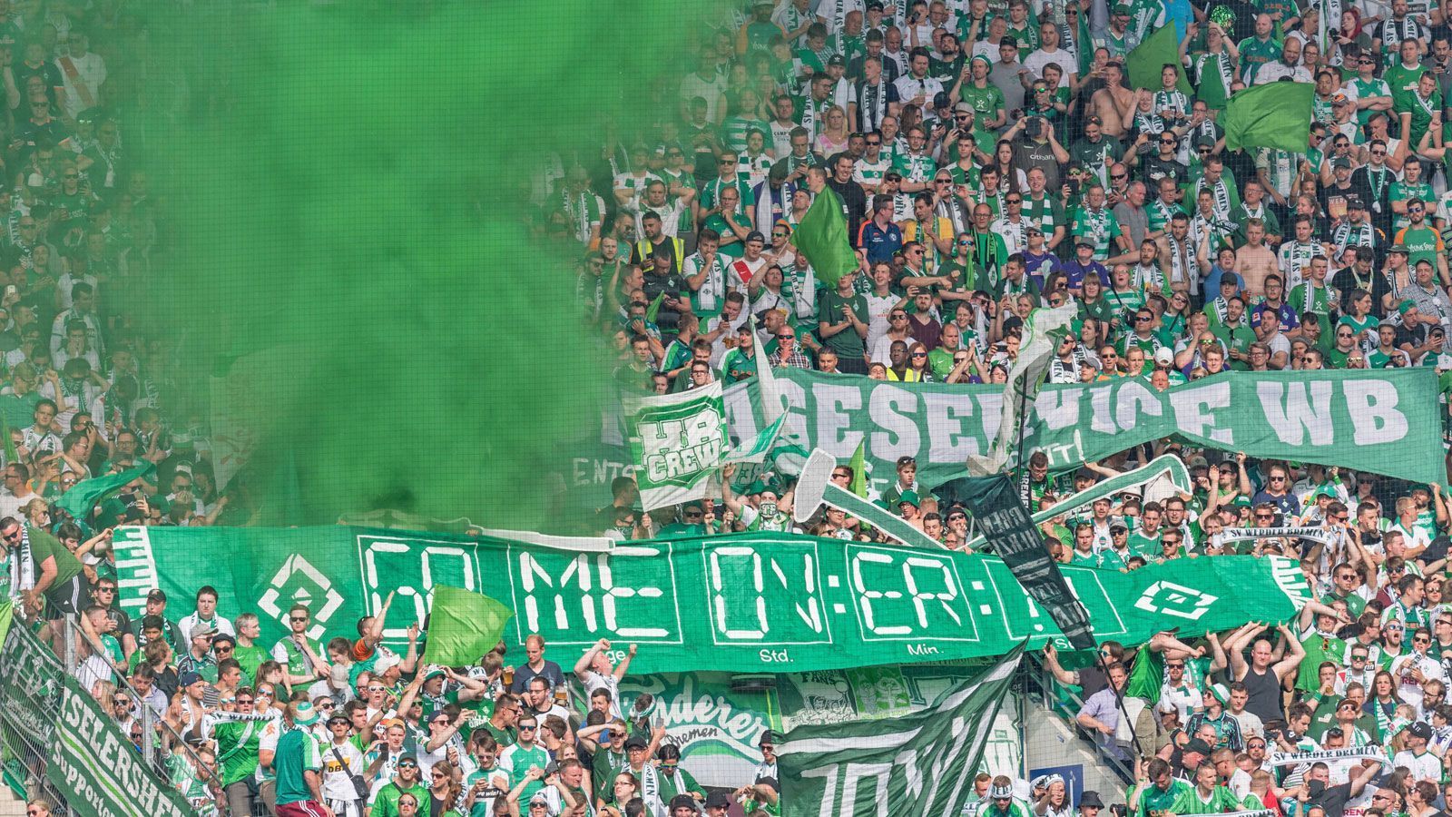 
                <strong>PLATZ 10: Fans von Werder Bremen</strong><br>
                "Videoschiri, wir wissen nicht, wo dein Auto steht." (Plakat der Fans von Werder Bremen)
              