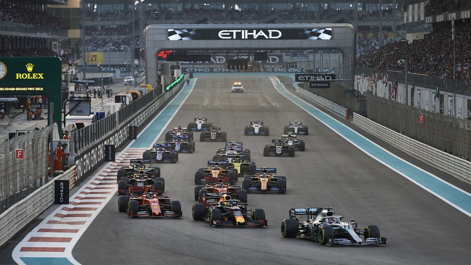 
                <strong>17. Rennen Yas Insel: Grand Prix von Abu Dhabi</strong><br>
                Ort: Yas Marina CircuitDatum: 13. Dezember 2020
              