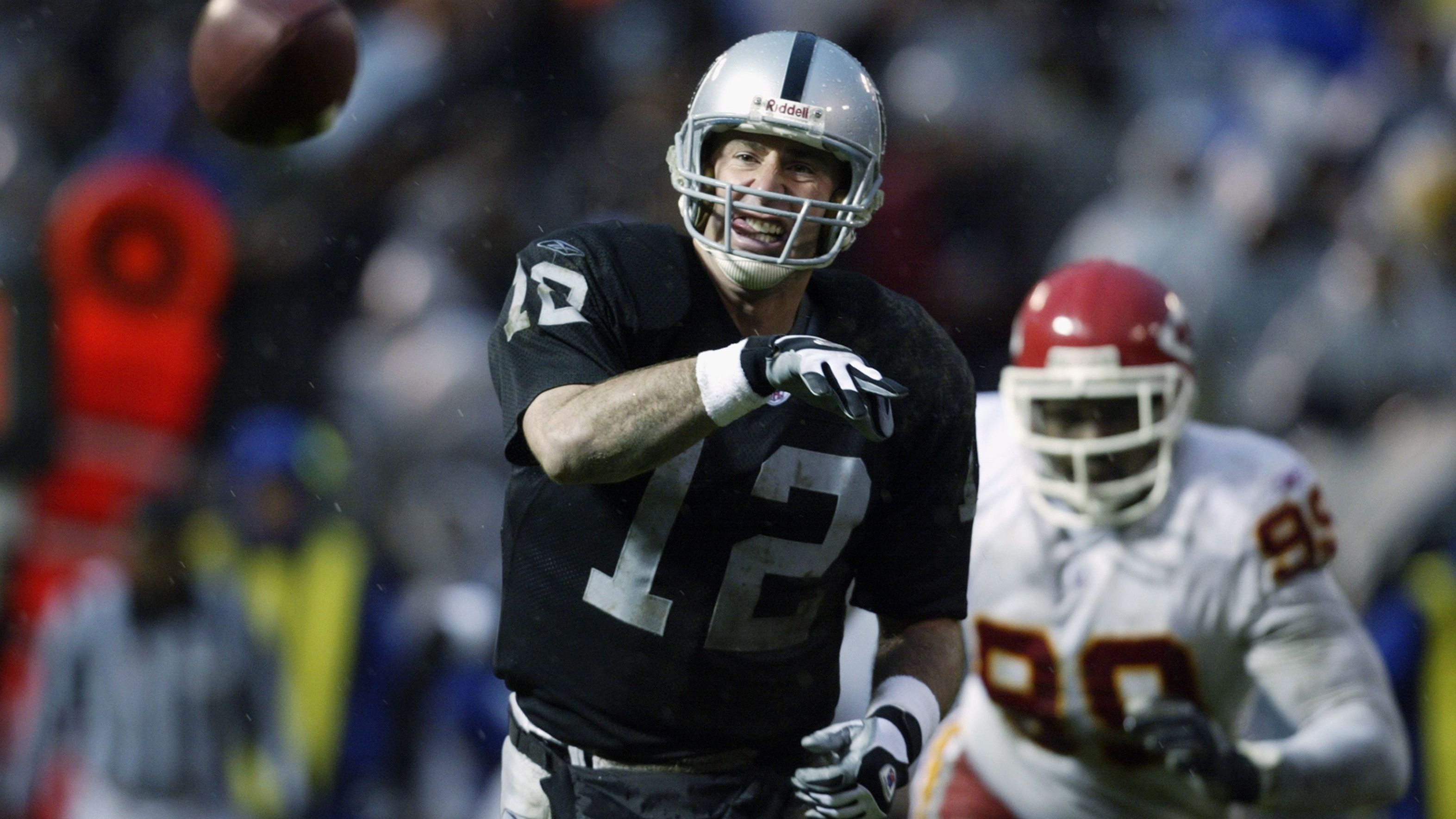 <strong>2002: Rich Cannon</strong><br>Team:&nbsp;Oakland Raiders<br>Position: Quarterback