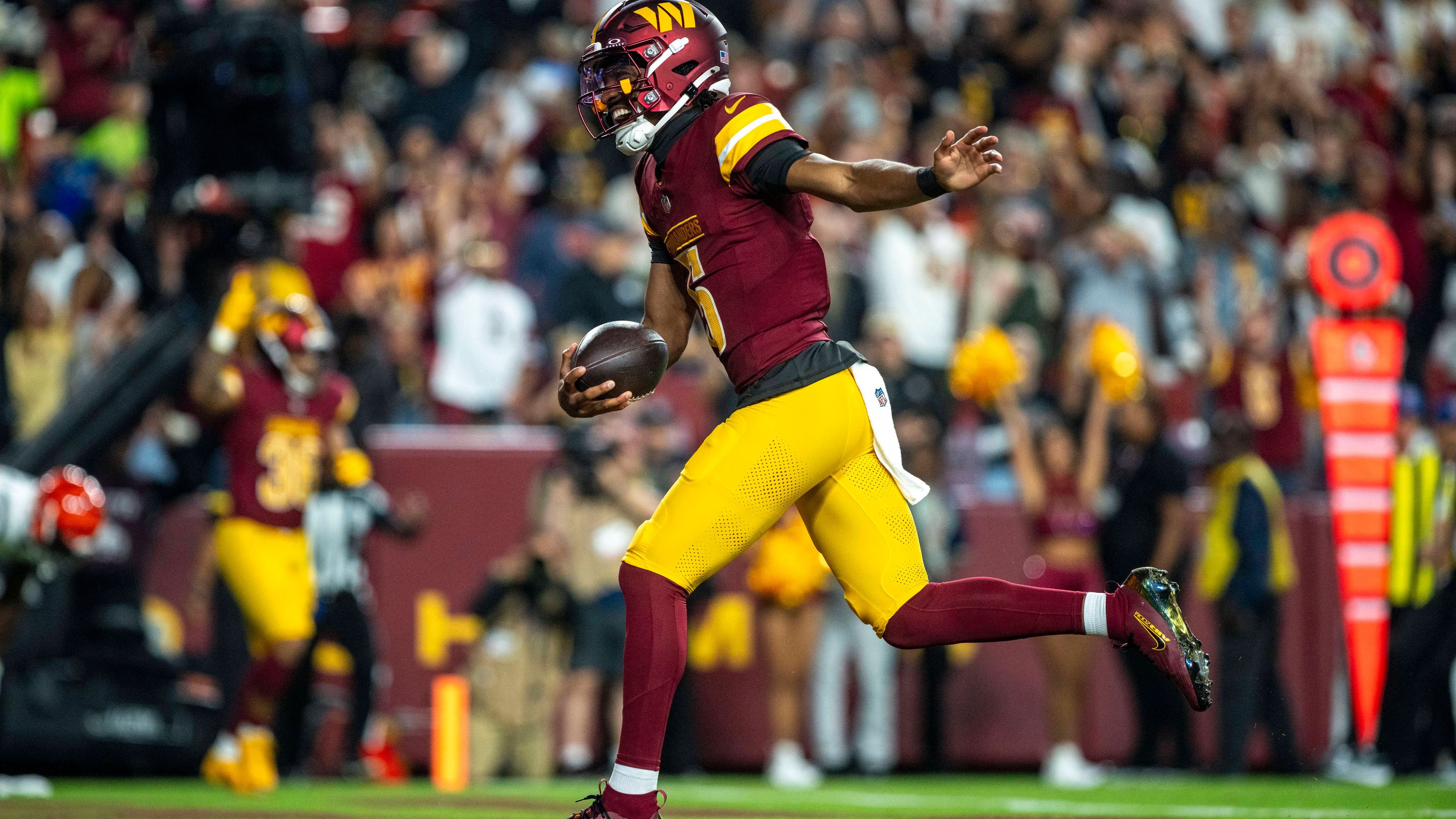 <strong>Platz 21: Jayden Daniels (Washington Commanders)</strong><br>- Position: Quarterback<br>- Platzierung letzte Saison: -