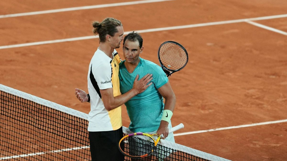 Zverev (l.) und Nadal im Vorjahr in Paris