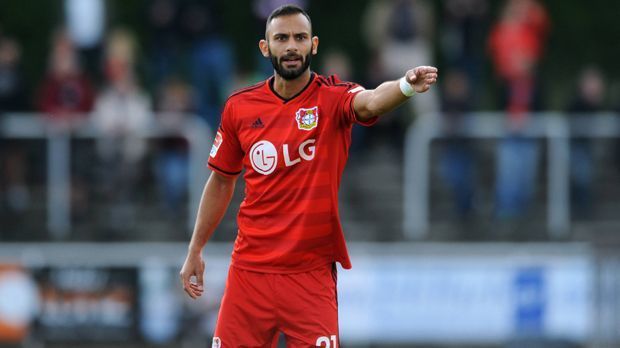 
                <strong>Ömer Toprak (Bayer 04 Leverkusen)</strong><br>
                Ömer Toprak (Bayer Leverkusen): Auch einen Innenverteidiger von Bayer Leverkusen hat es erwischt. Ömer Toprak zieht sich im Spiel gegen Borussia Dortmund einen Muskelfaserriss im Aduktorenbereich zu. Trainer Roger Schmidt rechnet mit zwei bis drei Wochen Pause.
              