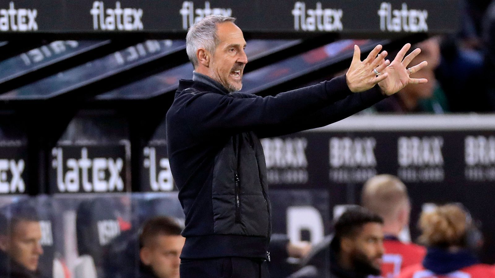 <strong>Juni 2022: Borussia Mönchengladbach (Adi Hütter)</strong><br>Über den damals zehnten Tabellenrang ärgerten sich Fans und Verantwortliche sehr - in der momentanen Lage wohl ein Luxusproblem. Auf Hütter folgte Daniel Farke, auch er verließ den Verein nach nur einem Jahr wieder - allerdings mit der Kündigung in der Hand.