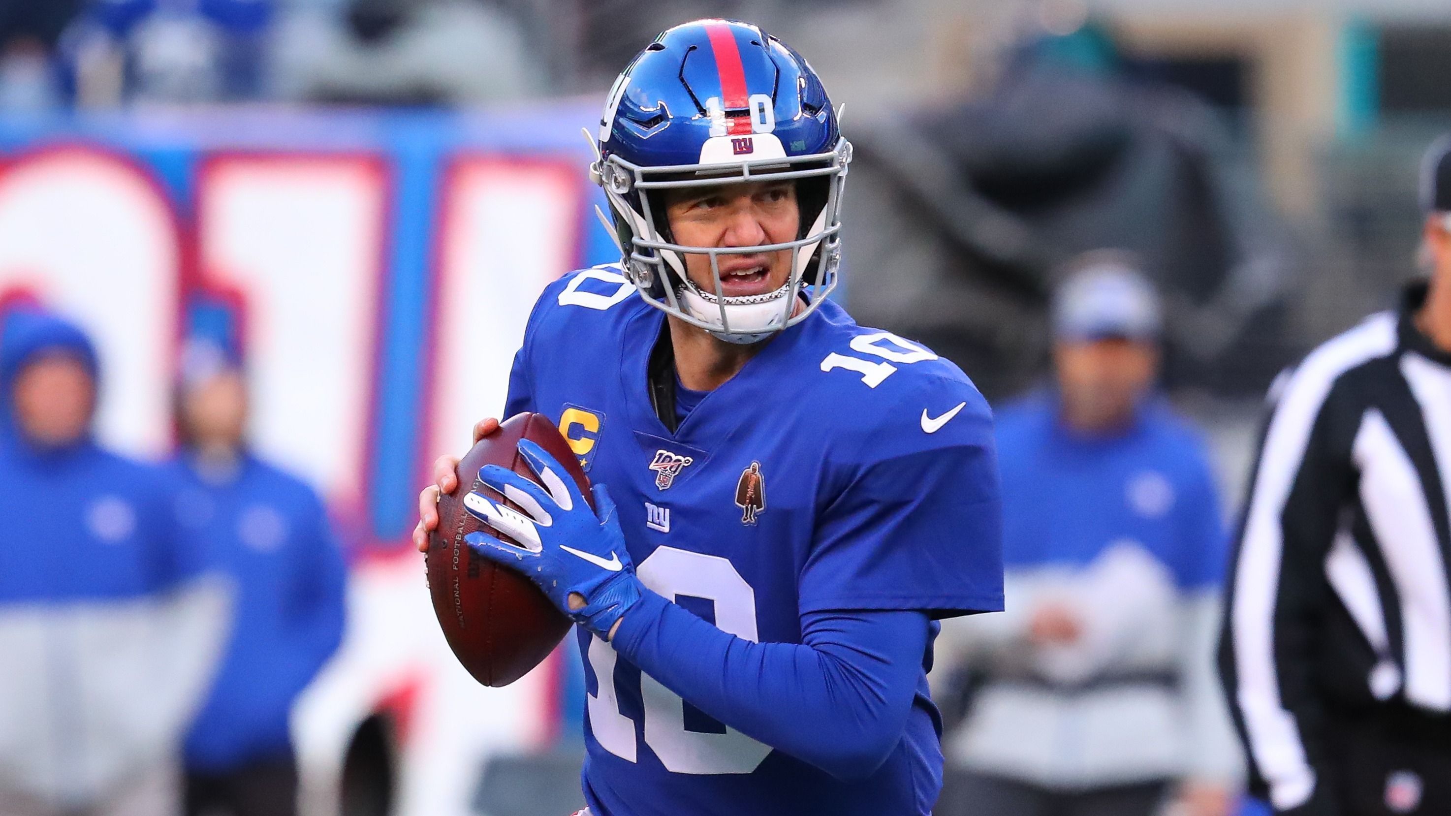 
                <strong>2016: Eli Manning (New York Giants)</strong><br>
                Cap Hit 2016: 24,2 Millionen DollarSaisonverlauf mit den Giants: Ausgeschieden in WC Round
              