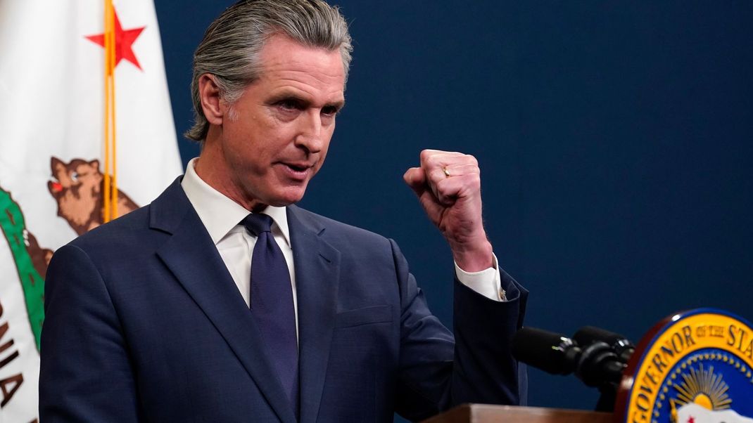 Gegen den erklärten Willen von Gouverneur Newsom hat Trump am Wochenende seine Macht demonstriert und den Einsatz der Nationalgarde befohlen.