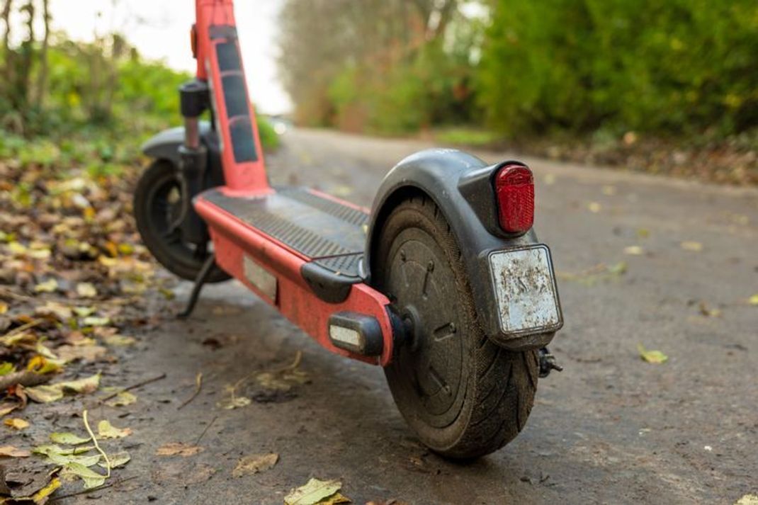 Braucht dein E-Scooter ein Nummernschild?