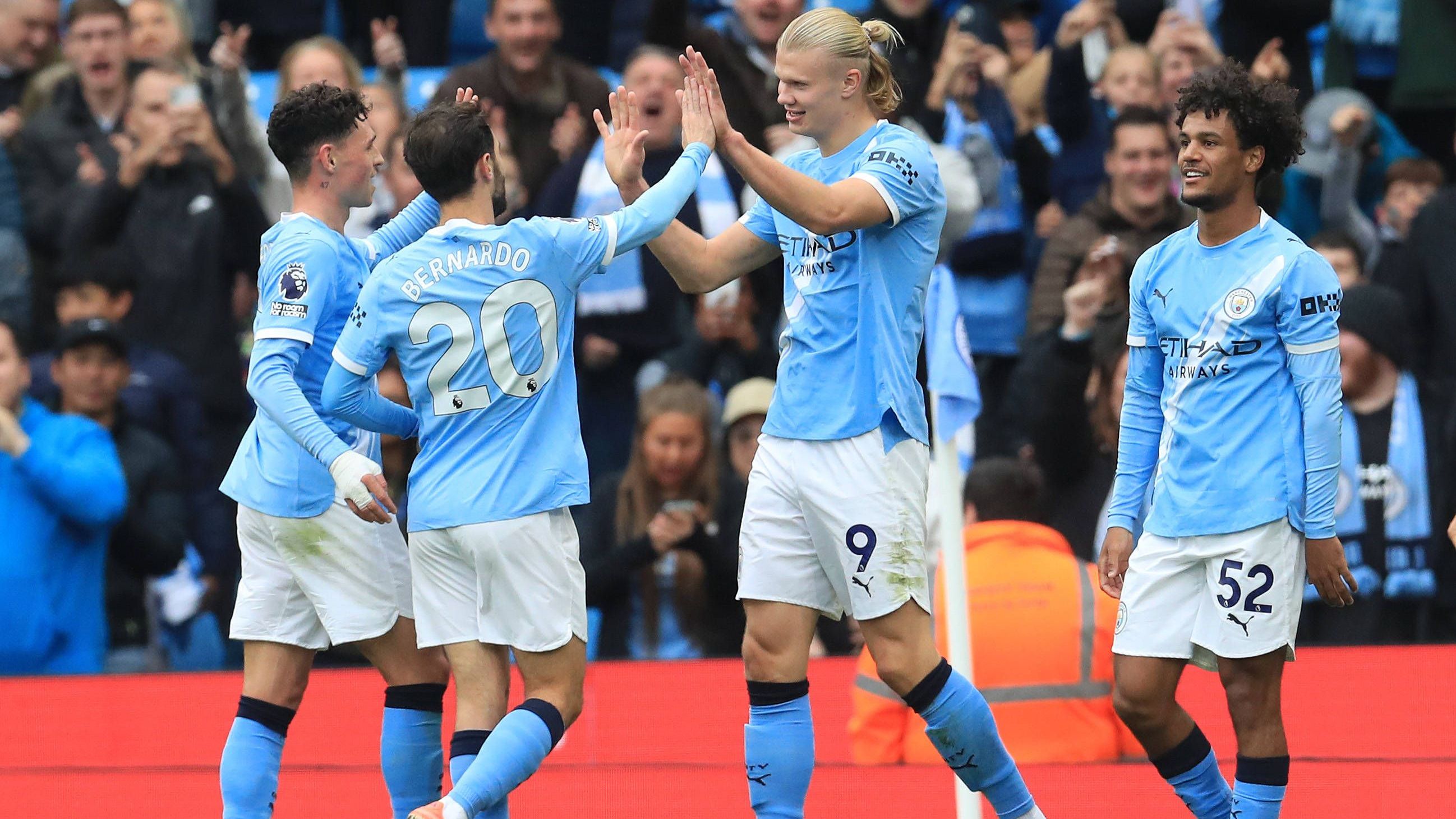 <strong>3. Manchester City</strong><br><strong>Kadermarktwert:</strong> 1,23 Milliarden Euro<br><strong>Wertvollster Spieler:</strong> Erling Haaland, 25 Jahre, Sturm, 180 Millionen Euro Marktwert (Bild: Rückennummer 9)