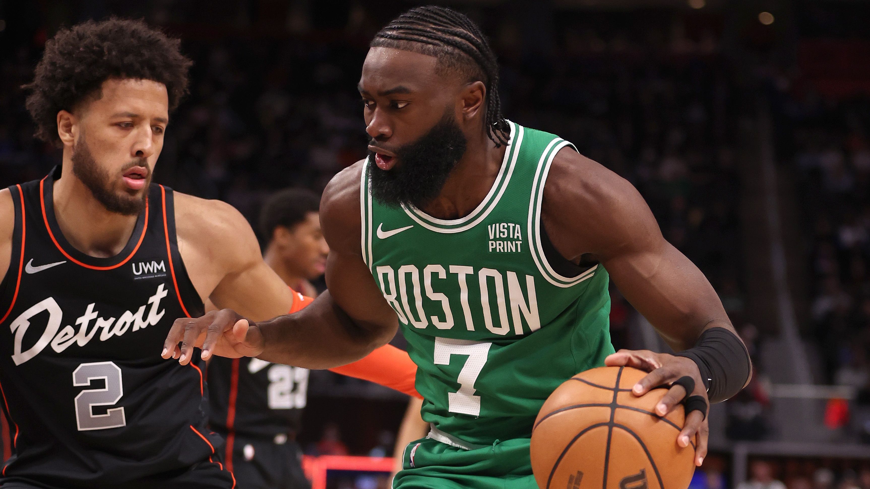 <strong>1. Boston Celtics (zuvor Rang 1, 57:16)</strong> <br>Komische und untypische Woche für die Celtics. Relativ locker der Sieg bei den Bulls. Dann aber gleicht doppelt die Niederlage in Atlanta. Bei der ersten Pleite gab die Mazzulla-Mannschaft eine 30-Punkte-Führung aus der Hand. Im zweiten Spiel unterlag Boston dann nach Overtime. Boston hat knapp drei Wochen, um in Playoff-Form zu kommen.