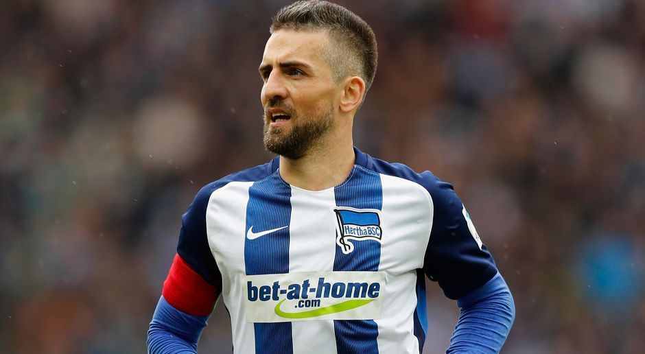 
                <strong>Hertha BSC: Vedad Ibisevic</strong><br>
                Im Team seit August 2015.
              