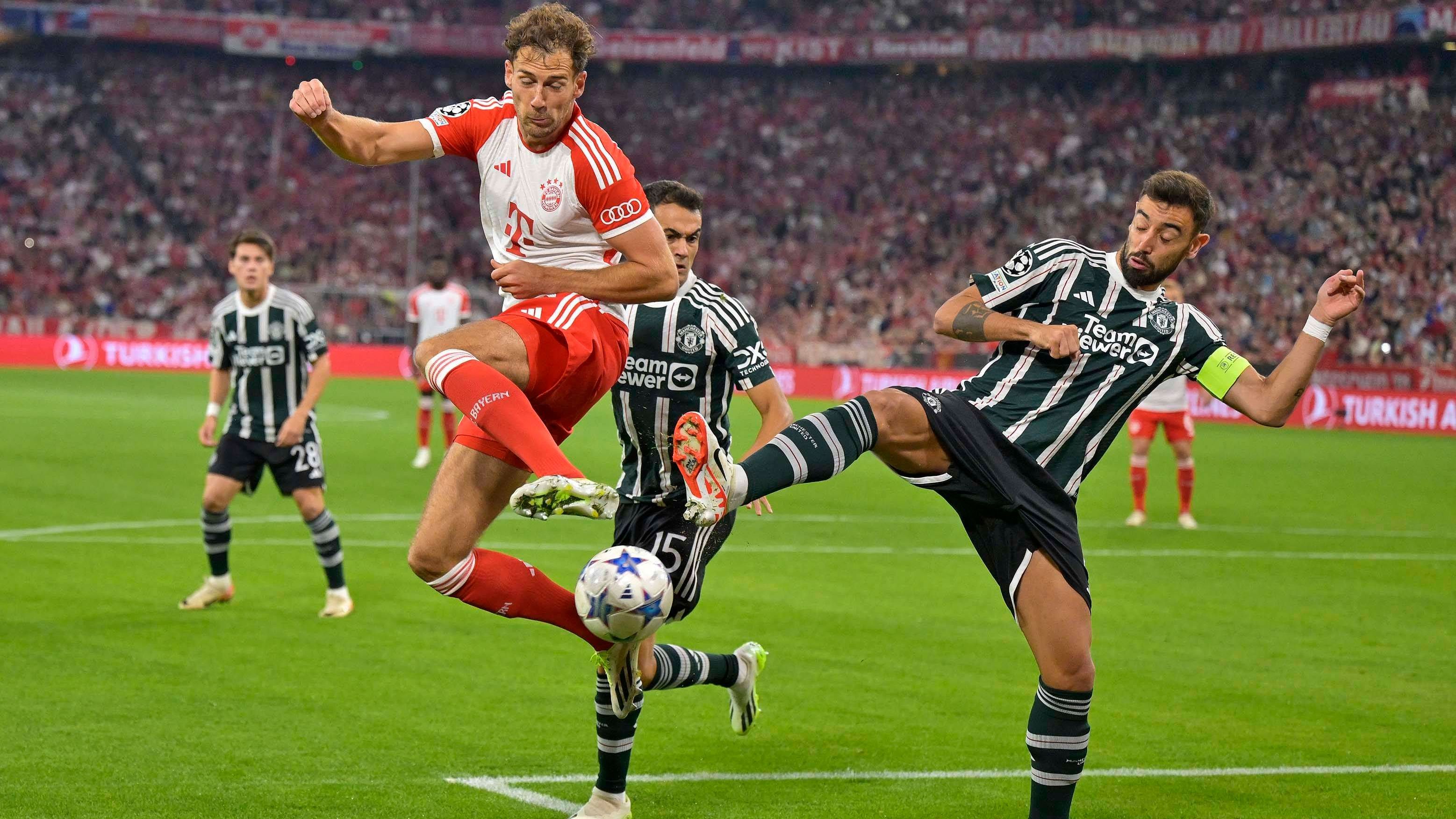 <strong>Leon Goretzka (FC Bayern München)</strong><br>Kann nicht wirklich Impulse setzen. Einige Fehlpässe und ein misslungener Schussversuch lassen ihn in der ersten Halbzeit nicht gut aussehen. Beißt sich nach der Pause in die Partie und gibt den Briten contra. Kann deutlich mehr. <em><strong>ran</strong></em><strong>-Note: 4</strong>