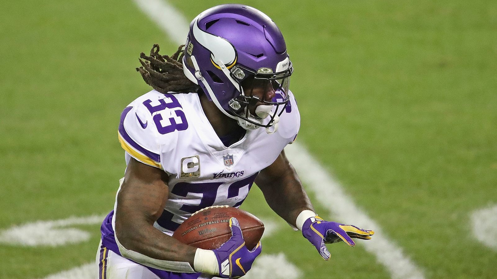 
                <strong>Minnesota Vikings</strong><br>
                Overall Ratings:Dalvin Cook – 96 -Harrison Smith – 95 - Michael Pierce – 91 - Adam Thielen – 90 - Eric Kendricks – 89 - Danielle Hunter – 89 - Kyle Rudolph – 84 - Yannick Ngakoue - 83 - Anthony Harris – 82 - Kirk Cousins – 80 - Anthony Barr – 80
              