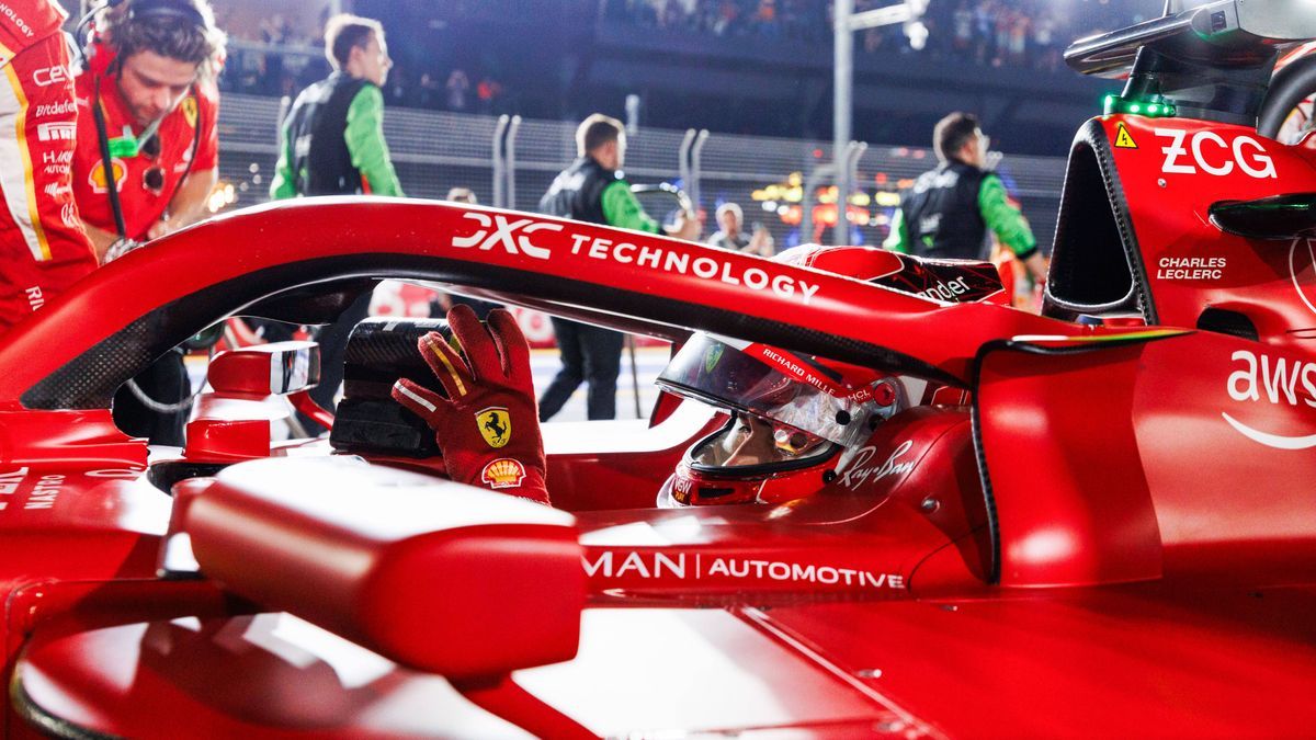 Formula 1, Singapore Grand Prix 2024, Sunday Race in Singapore - 22 Sept 2024 Charles Leclerc of Monaco and Scuderia Ferrari in his car on the starting grid ahead of the F1 Grand Prix Singapore at ...