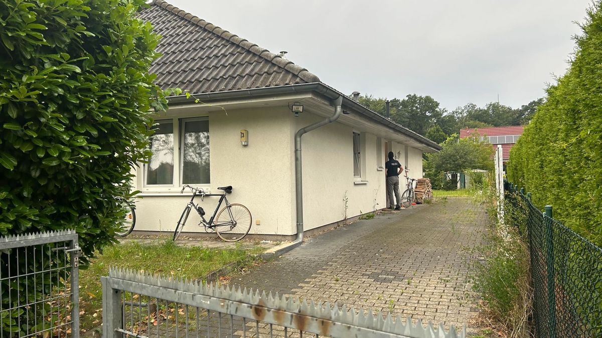 Polizei geht gegen rechtsextremes Magazin «Compact» vor