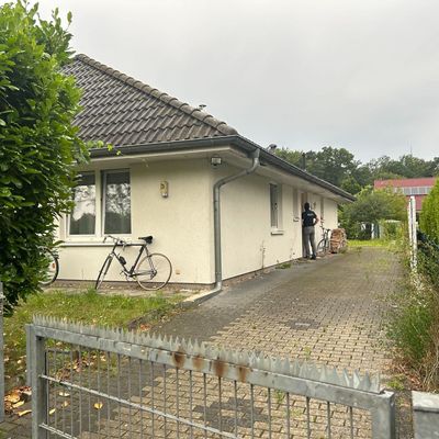 Polizei geht gegen rechtsextremes Magazin «Compact» vor