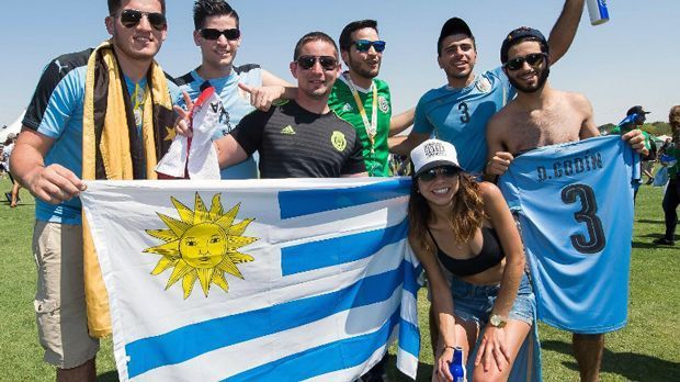 
                <strong>Fans der Copa America 2016</strong><br>
                Uruguays Fans wissen ebenfalls zu Entzücken.
              