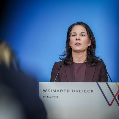 Außenministerin Annalena Baerbock wurde im Zuge der Tumulte und ständiger Zwischenrufe im Saal ebenfalls zwischenzeitlich laut.