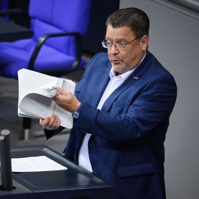 Stephan Brandner (AfD) spricht in der Plenarsitzung im Deutschen Bundestag.