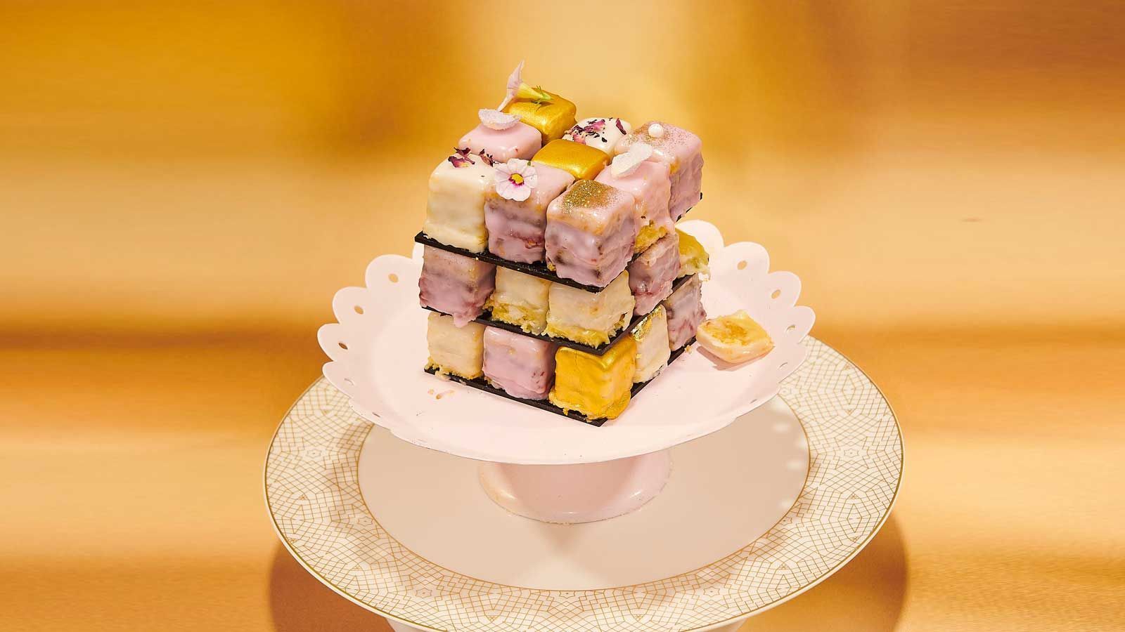 Pistazienbiskuit mit Himbeeren | Rezept | Das große Backen