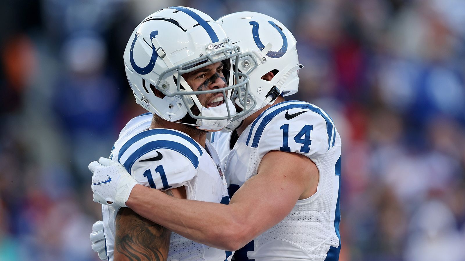 
                <strong>Platz 25: Indianapolis Colts</strong><br>
                &#x2022; Starter: Alec Pierce, Josh Downs, Michael Pittman Jr.<br>&#x2022; Backups: Mike Strachan, Isaiah McKenzie, Ashton Dulin<br>Die Colts haben einen bunten Haufen an verschiedenen Receiver-Typen im Kader. Alec Pierce und Michael Pittmann Jr. punkten mit Physis, Größe und Catching-Fähigkeiten. Isaiah McKenzie und Josh Downs können kreativ eingebunden werden und bringen Schnelligkeit und Agilität mit. Mike Strachan und Ashton Dulin sind gute Alternativen, sollten Pierce oder Pittman Jr. ausfallen.  
              