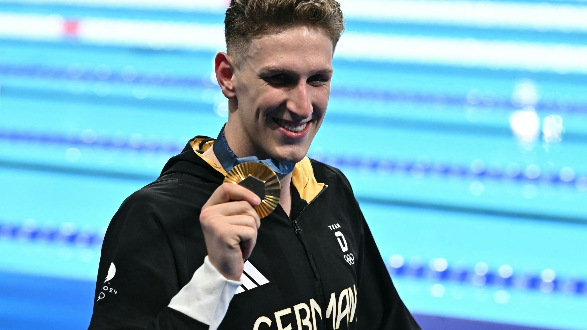 <strong>Lukas Märtens</strong><br>Sportart: Schwimmen<br>Gehalt: 8.000 Euro pro Monat