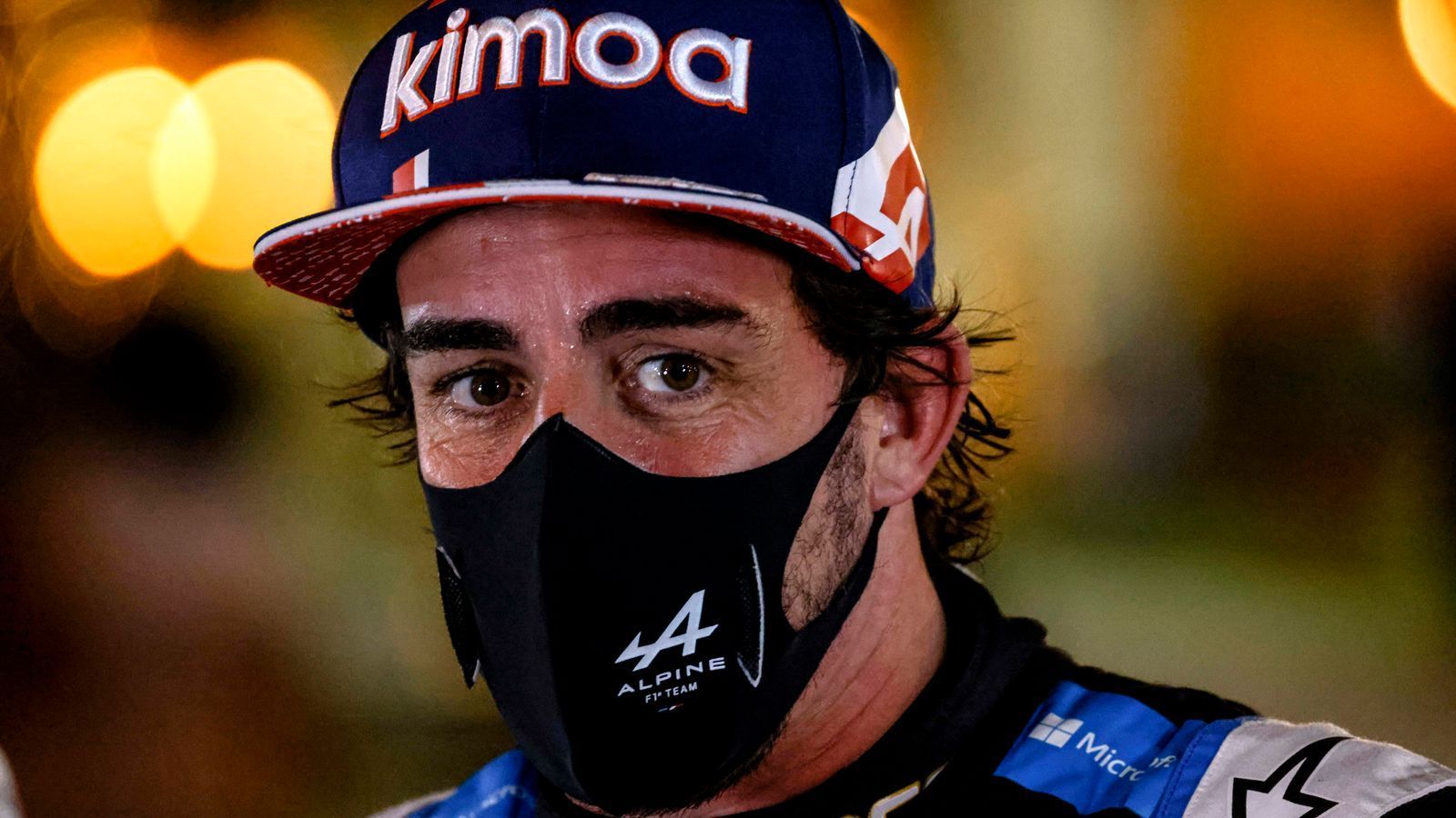 
                <strong>Fernando Alonso kann es auch mit 39 noch</strong><br>
                Nach zwei Jahren Formel-1-Abstinenz hat sich Fernando Alonso mit seinen 39 Jahren vielversprechend zurückgemeldet. Im Alpine wurde der Spanier auf Anhieb Neunter. Dabei habe er sich laut eigener Aussage vor allem mit dem Heck des eigenen Boliden unwohl gefühlt. Trotz Akklimatisierungsphase ein gelungenes Comeback!
              
