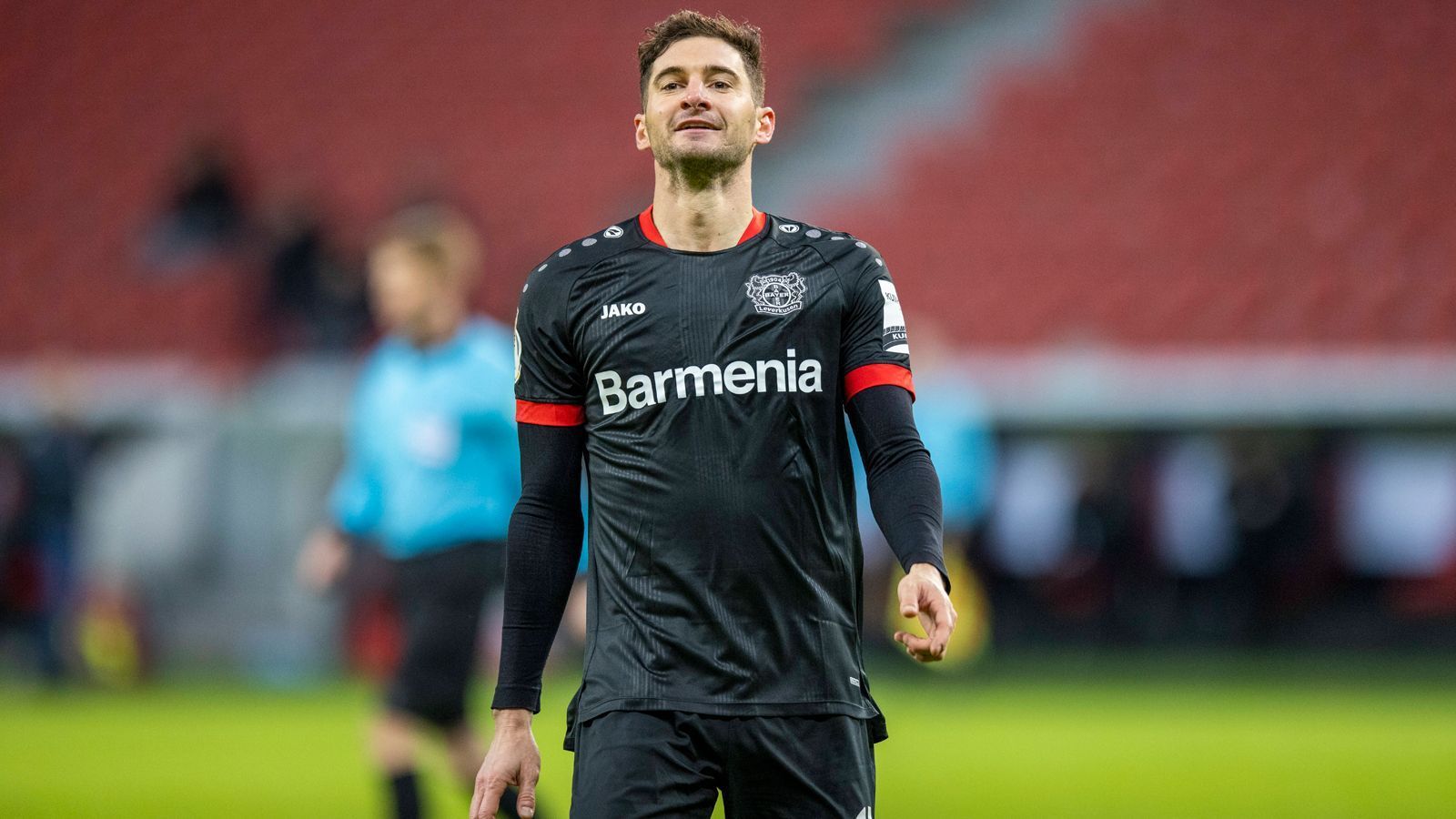 
                <strong>Platz 2 (geteilt): Bayer Leverkusen</strong><br>
                &#x2022; Abgänge zu anderen Bundesligaklubs: 24<br>&#x2022; Meiste Abgänge an: Eintracht Frankfurt (4)<br>
              
