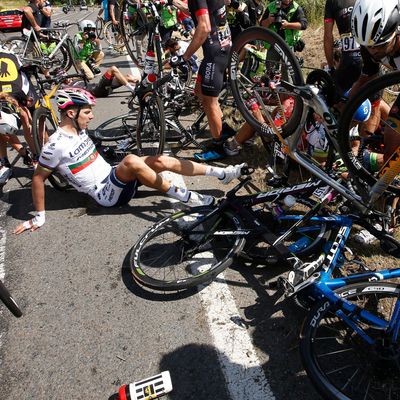 CYCLING-TOUR/CRASH