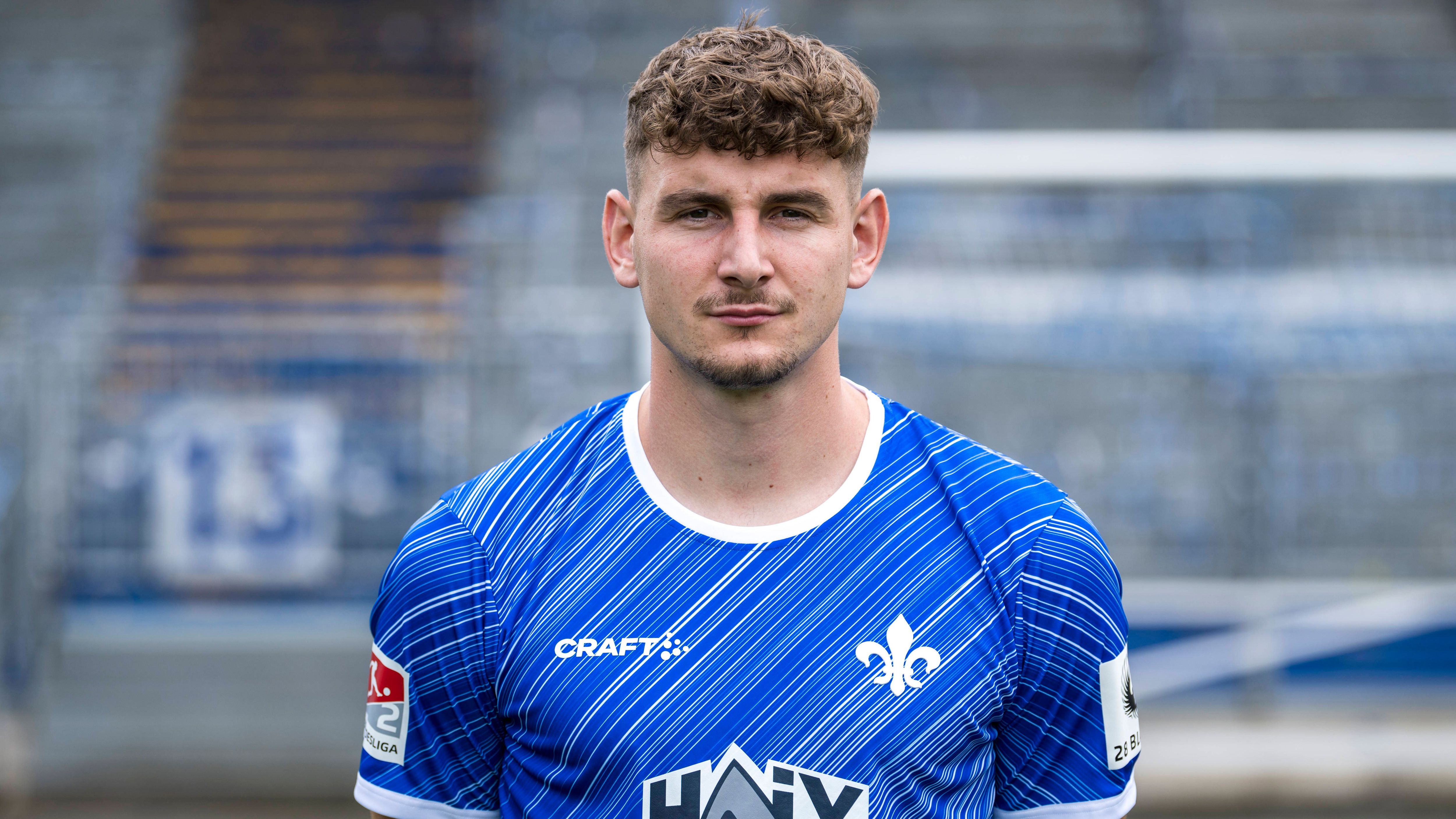 <strong>Darmstadt 98</strong><br>Spieler: Matej Maglica<br>Position: Innenverteidiger<br>Marktwert: 800.000 Euro<br>Player To Watch: Nach Leihe fest verpflichtet vom VfB Stuttgart - könnte mit Clemens Riedel das IV-Duo der Zukunft bilden.