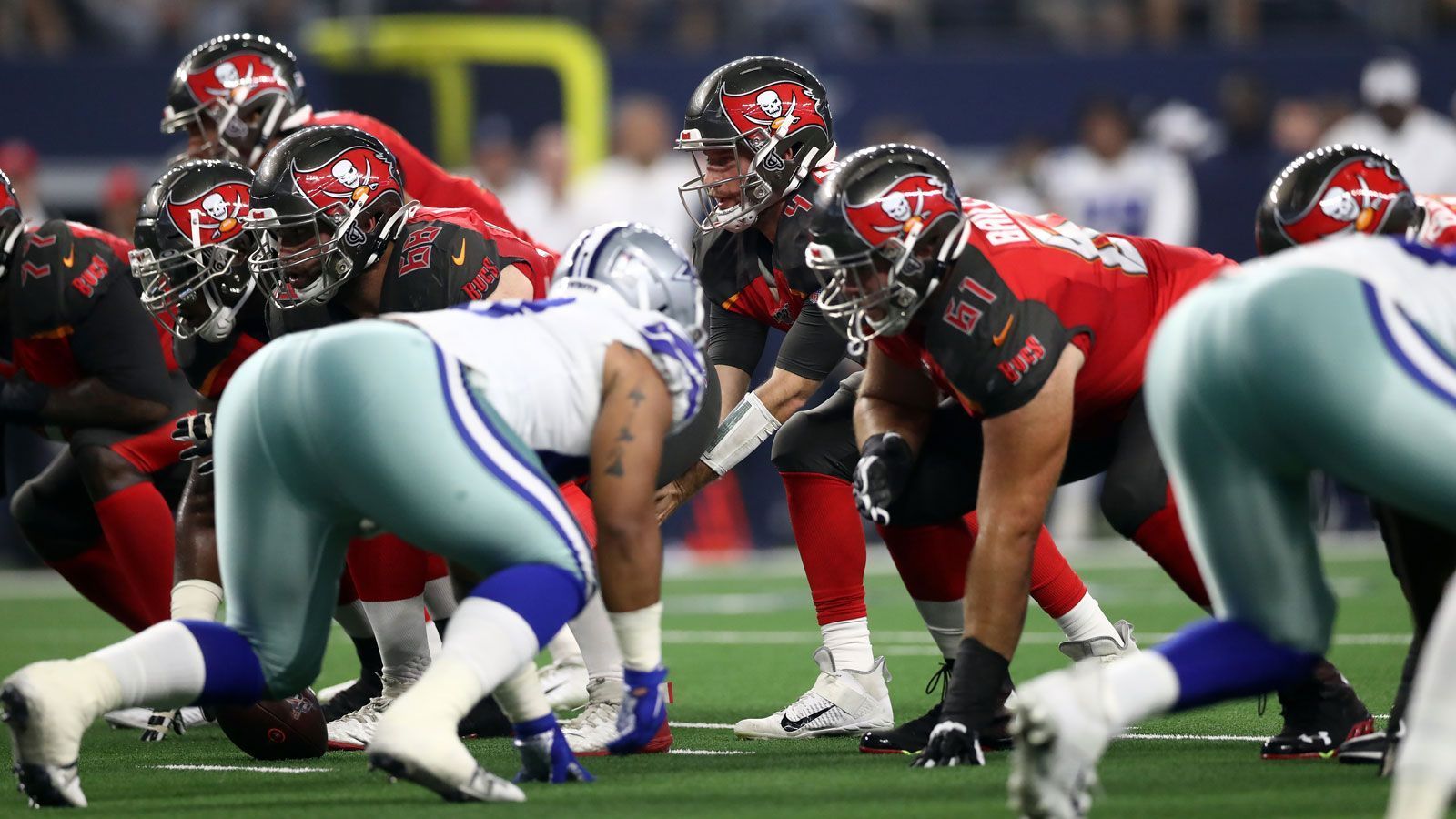 
                <strong>Dallas Cowboys at Tampa Bay Buccaneers</strong><br>
                &#x2022; Kickoff: Freitag, 10. September 2021, 2:20 Uhr deutscher Zeit<br>
              