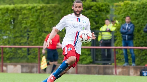 
                <strong>1 Jugendspieler - Hamburger SV</strong><br>
                1 Jugendspieler - Hamburger SV. Derzeit steht mit Ashton Götz nur ein Spieler mit einem Liga-Einsatz aus der eigenen Schmiede im aktuellen Kader des HSV.
              