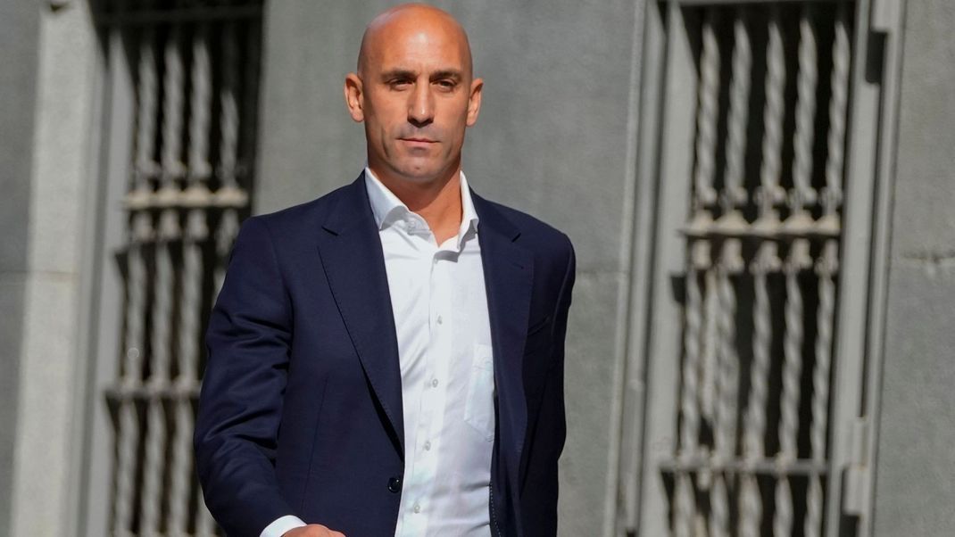 Luis Rubiales wurde von der FIFA für drei Jahre gesperrt.